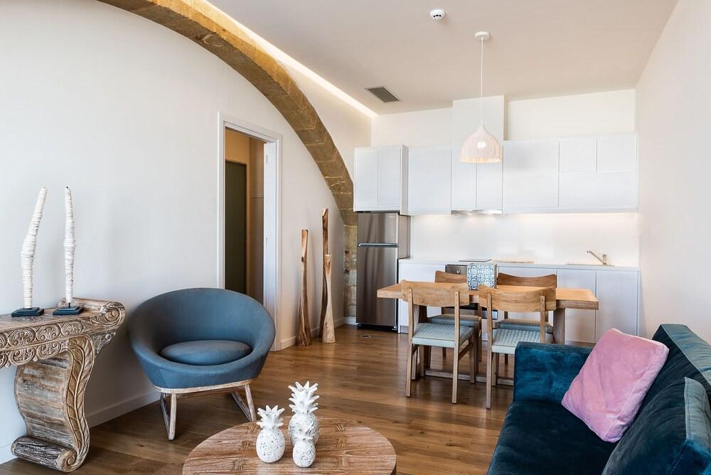 Avra Apartments Kolymbari Harbour Dış mekan fotoğraf